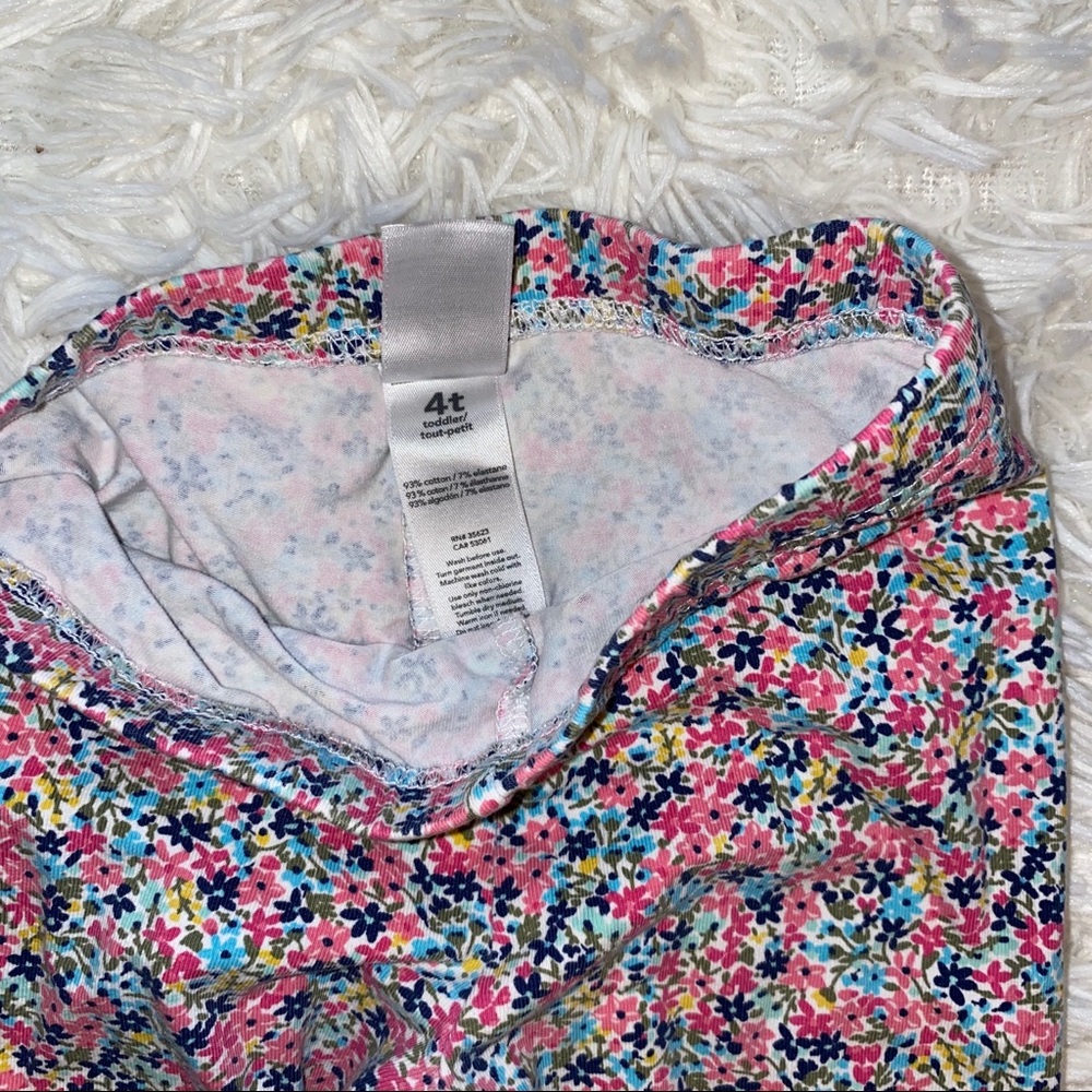 5/$15 Girl’s Matching Set - Picture 4 of 4